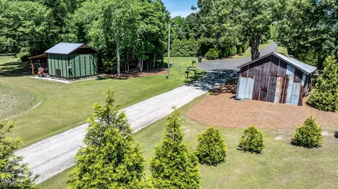 394 King Road Castalia NC 27816