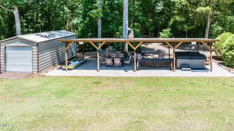 394 King Road Castalia NC 27816