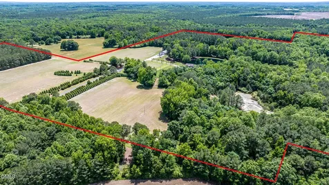 394 King Road Castalia NC 27816