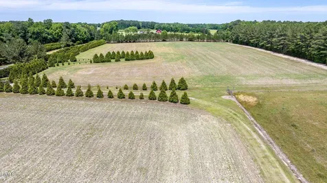 394 King Road Castalia NC 27816