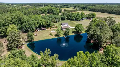 394 King Road Castalia NC 27816