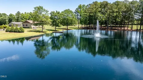 394 King Road Castalia NC 27816