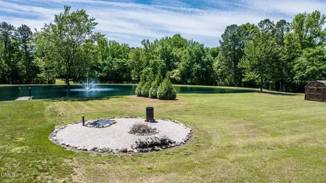 394 King Road Castalia NC 27816