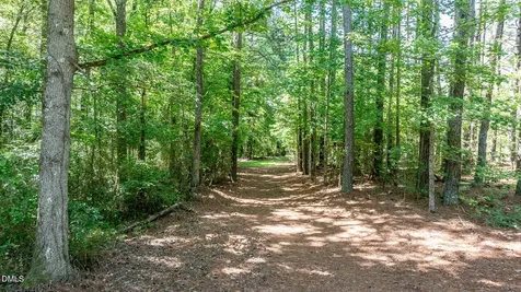 394 King Road Castalia NC 27816