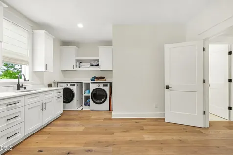 2812 Charleston Oaks Drive Raleigh NC 27614
