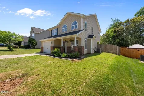 1119 Briarwood Drive Mebane NC 27302