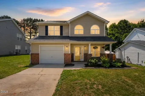1119 Briarwood Drive Mebane NC 27302