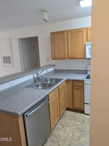 2801 Trailwood Pines Lane Raleigh NC 27603