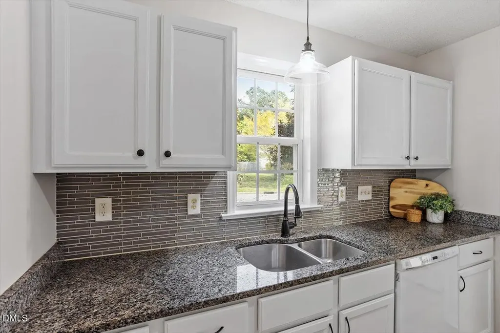 528 Arbor Creek Drive Holly Springs NC 27540
