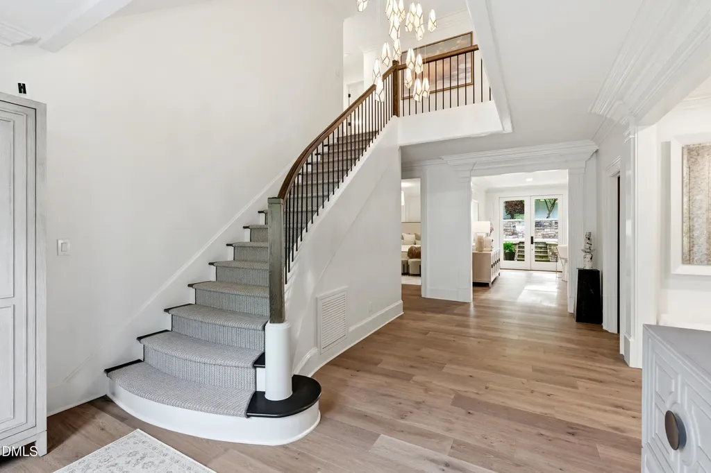 1526 Brooks Avenue Raleigh NC 27607