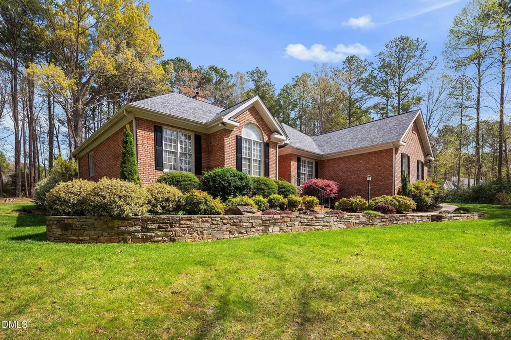 3744 Duxford Raleigh NC 27614