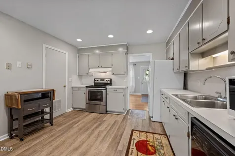 323 Shannon Drive Eden NC 27288