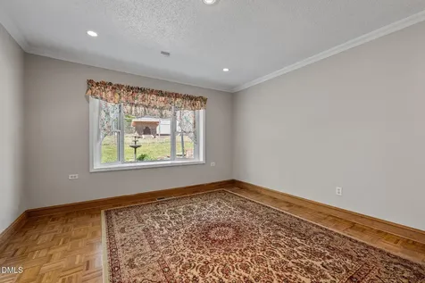 323 Shannon Drive Eden NC 27288