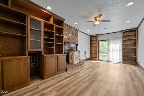 323 Shannon Drive Eden NC 27288