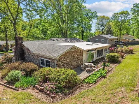 323 Shannon Drive Eden NC 27288