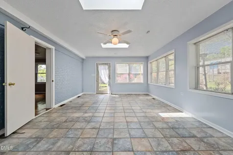 323 Shannon Drive Eden NC 27288
