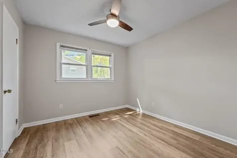 323 Shannon Drive Eden NC 27288