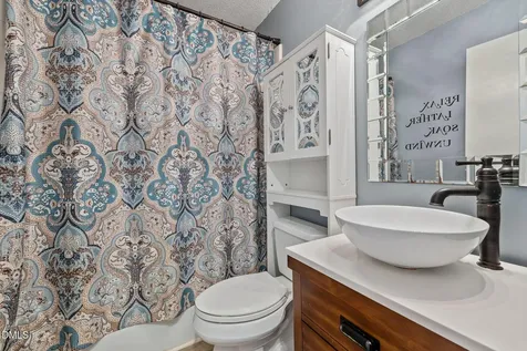 323 Shannon Drive Eden NC 27288