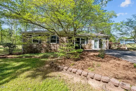 323 Shannon Drive Eden NC 27288