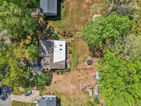 323 Shannon Drive Eden NC 27288