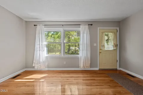 323 Shannon Drive Eden NC 27288