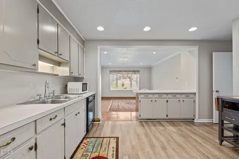 323 Shannon Drive Eden NC 27288