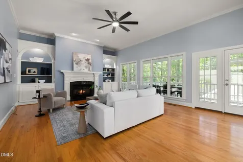 7813 Twin Pines Way Fuquay Varina NC 27526