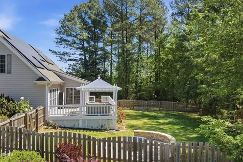 7813 Twin Pines Way Fuquay Varina NC 27526