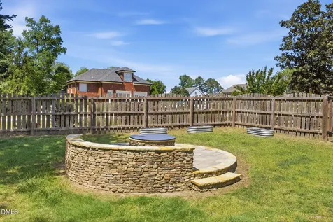 7813 Twin Pines Way Fuquay Varina NC 27526