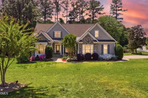 7813 Twin Pines Way Fuquay Varina NC 27526