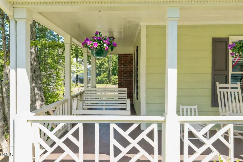 4900 Kinross Court Raleigh NC 27613