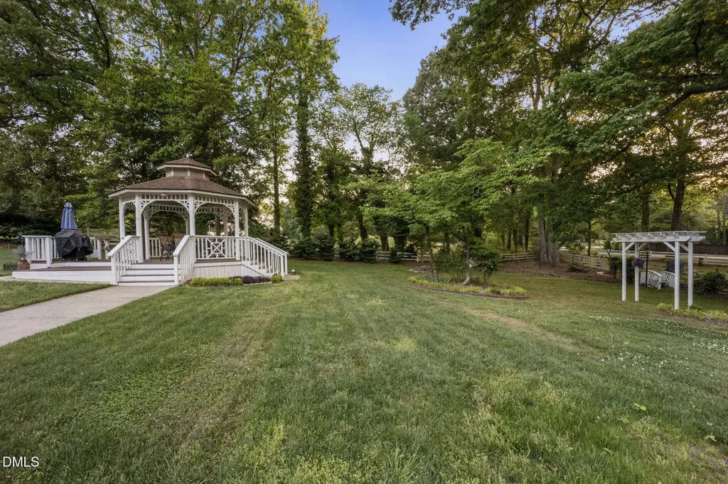 2504 Whippletree Drive Raleigh NC 27603