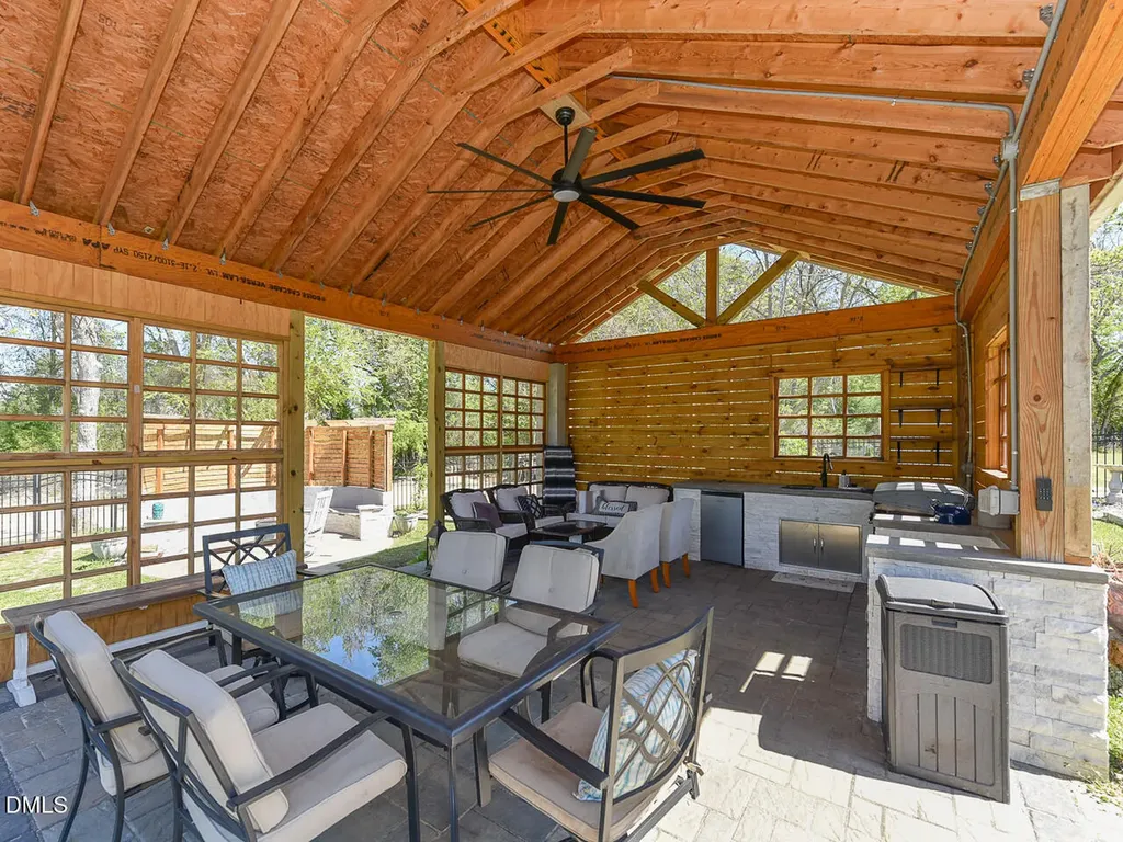 2049 Mcburnie Drive Raleigh NC 27603