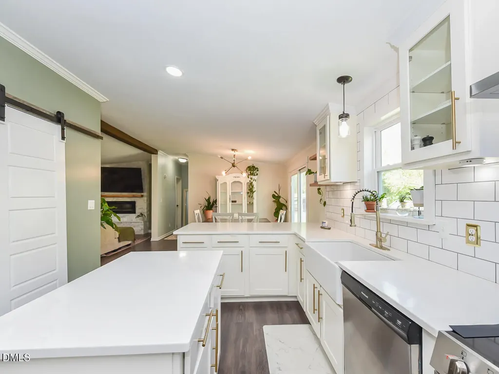 2049 Mcburnie Drive Raleigh NC 27603