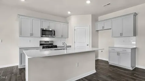 1309 Pavo Path Wendell NC 27591