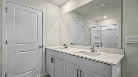 1309 Pavo Path Wendell NC 27591