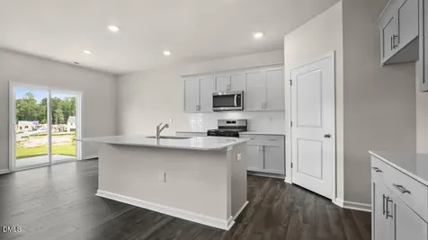 1309 Pavo Path Wendell NC 27591