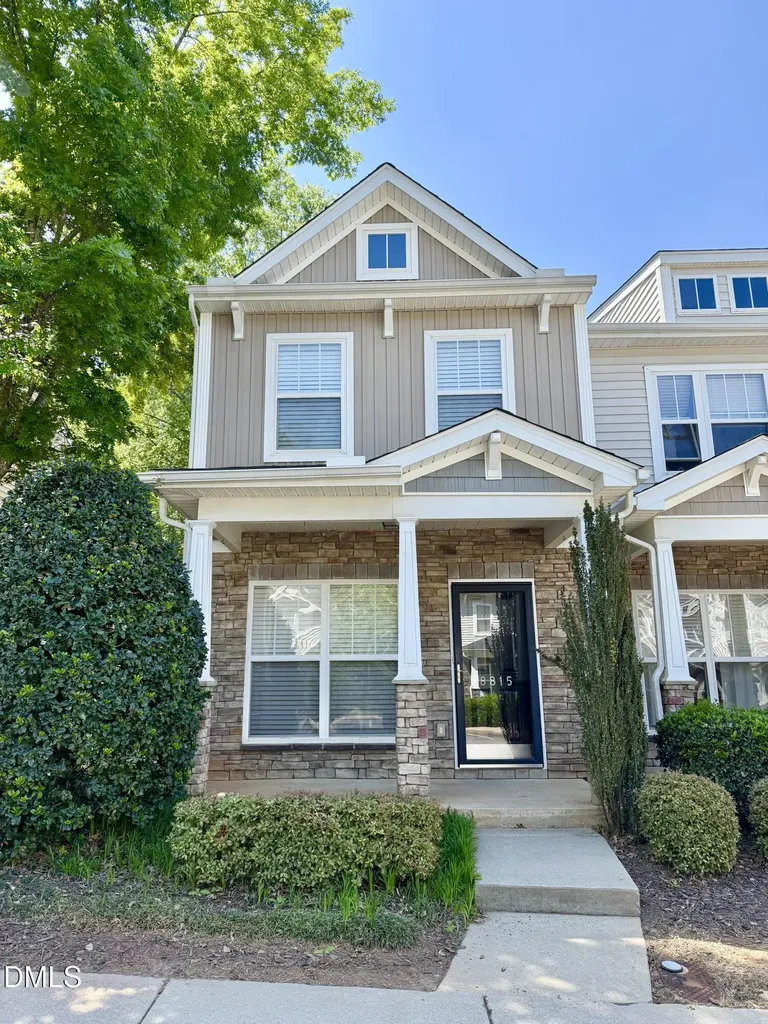 8815 Orchard Grove Way Raleigh NC 27612