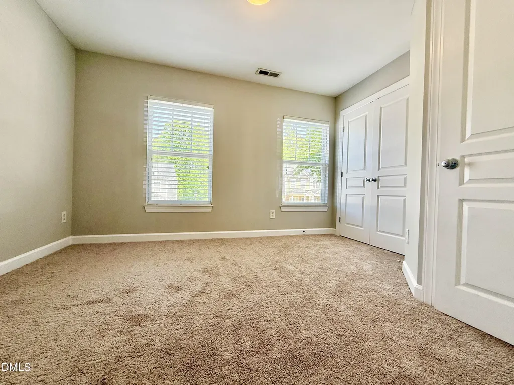 8815 Orchard Grove Way Raleigh NC 27612