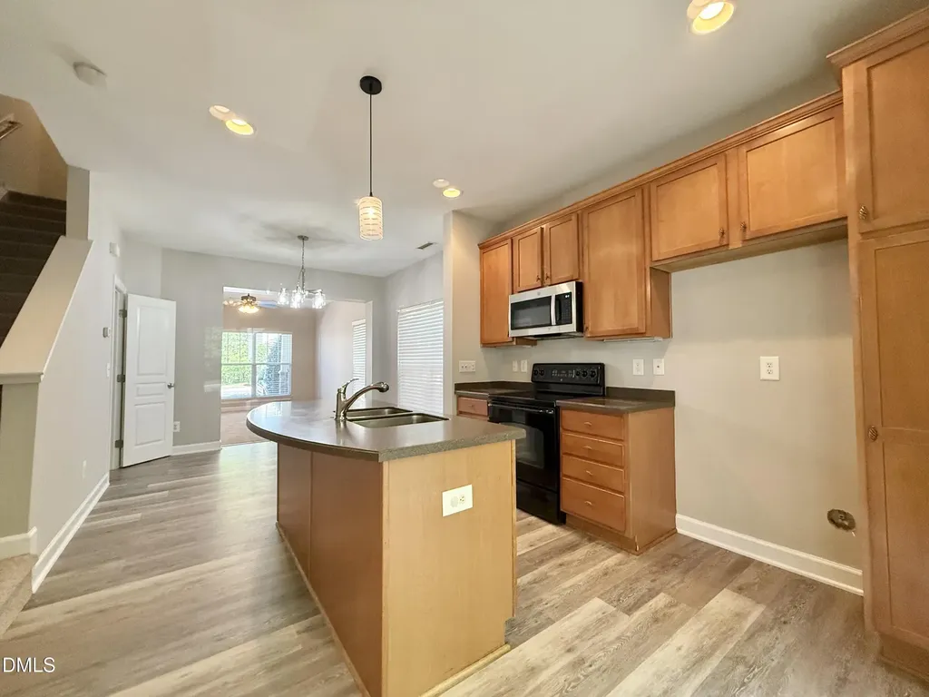 8815 Orchard Grove Way Raleigh NC 27612