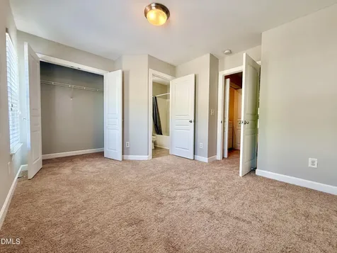 8815 Orchard Grove Way Raleigh NC 27612