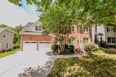 108 Ferncroft Court Cary NC 27519