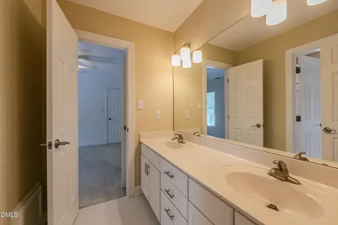108 Ferncroft Court Cary NC 27519