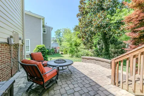 108 Ferncroft Court Cary NC 27519