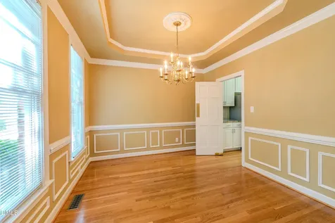 108 Ferncroft Court Cary NC 27519