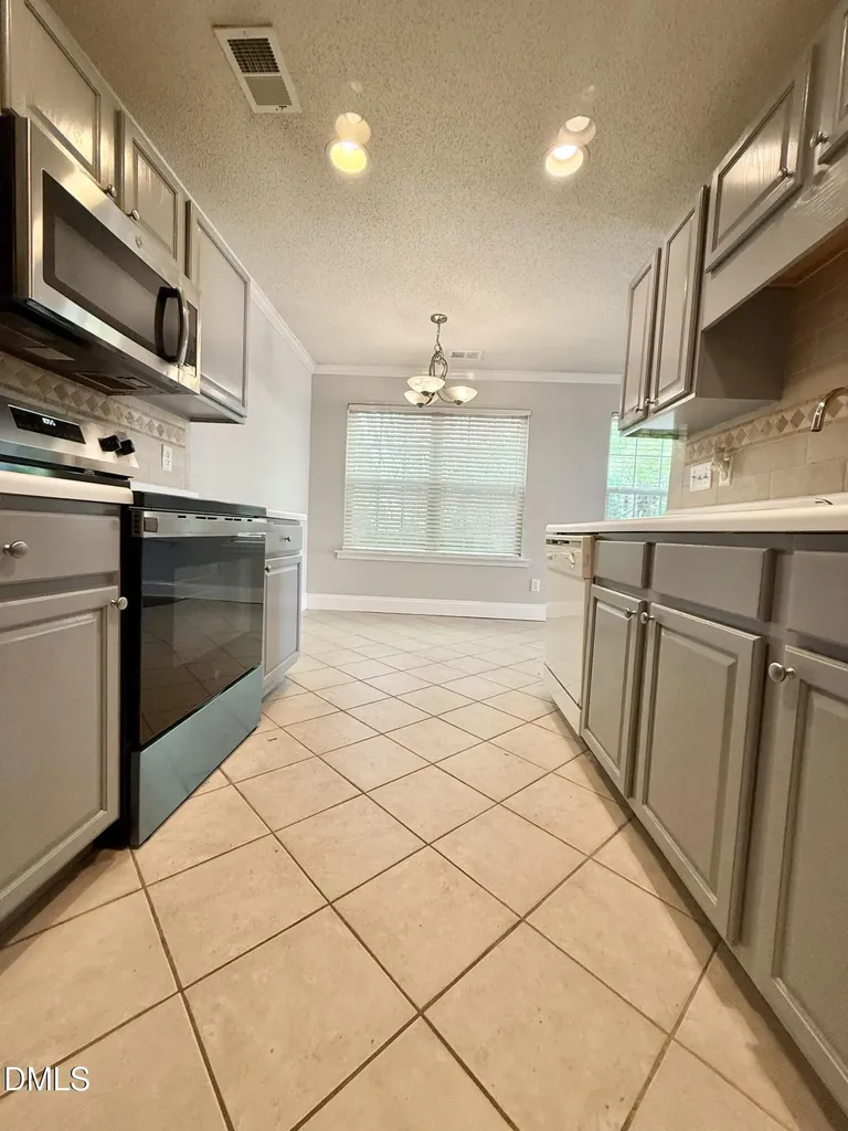 109 Lacombe Court Holly Springs NC 27540
