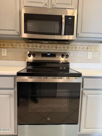 109 Lacombe Court Holly Springs NC 27540