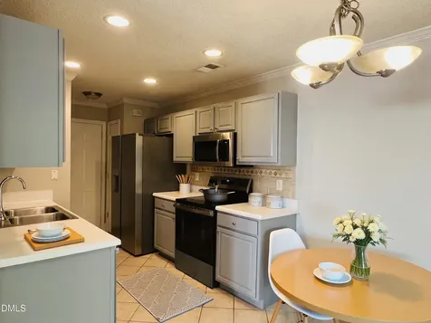 109 Lacombe Court Holly Springs NC 27540