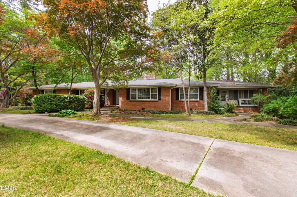 1609 E Davie Street Raleigh NC 27610
