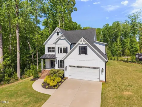 5221 Stream Bank Court Raleigh NC 27603